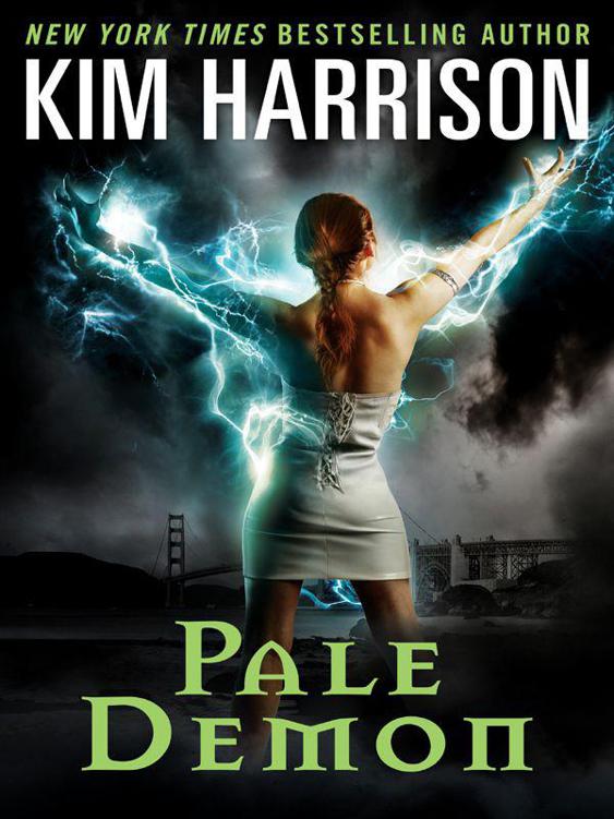 Pale Demon (The Hollows Book 9)