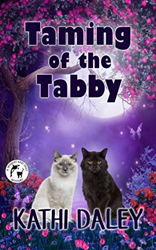 Taming of the Tabby (Whales and Tails Mystery Book 12)