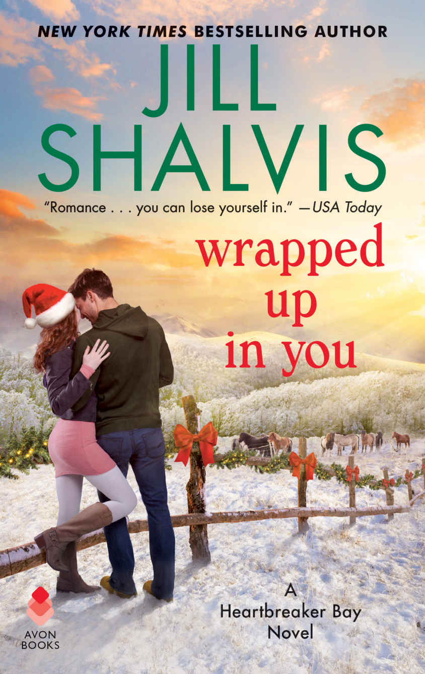 Wrapped Up in You (Heartbreaker Bay)