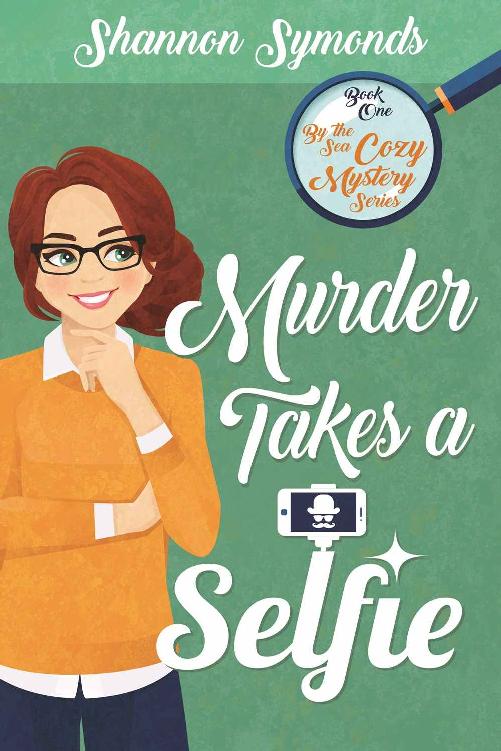 Murder takes a Selfie: Oceanside High Cozy Mystery Book 1