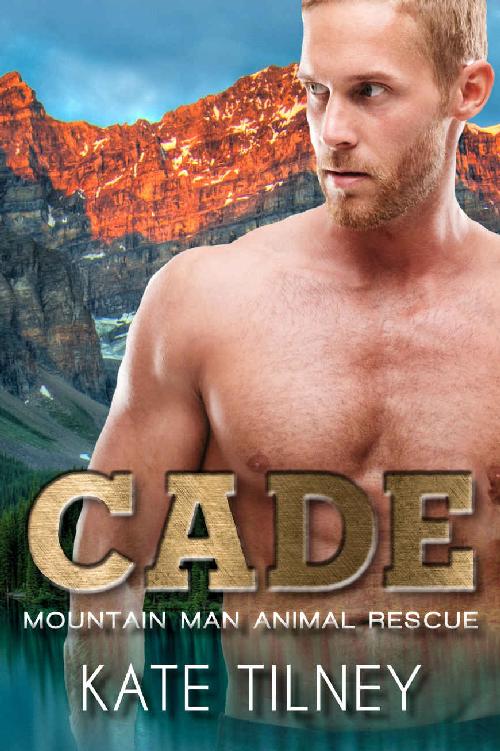 CADE: a mountain man, curvy woman short and sweet instalove romance (Mountain Man Animal Rescue Book 8)