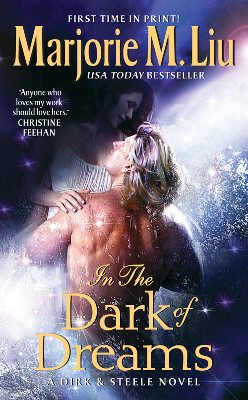 In the Dark of Dreams: A Dirk &amp; Steele Novel (Dirk &amp; Steele Series, 10)