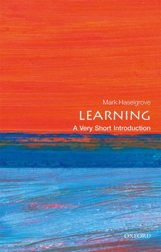 Learning : a very short introduction