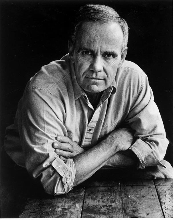 No Country for Old Men. Cormac McCarthy