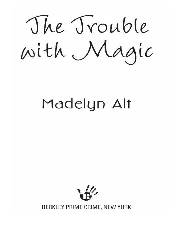 The Trouble With Magic (Bewitching Mysteries, No. 1)