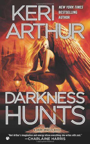 Darkness Hunts (Dark Angels)