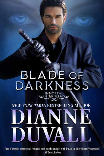 Blade of Darkness (Immortal Guardians)