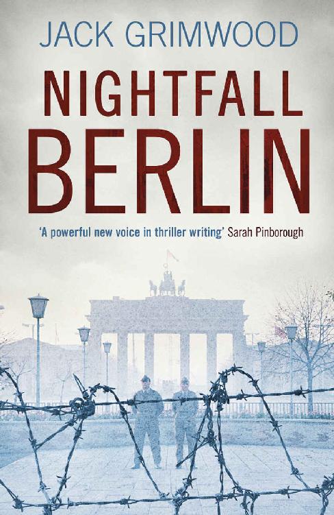 Nightfall Berlin