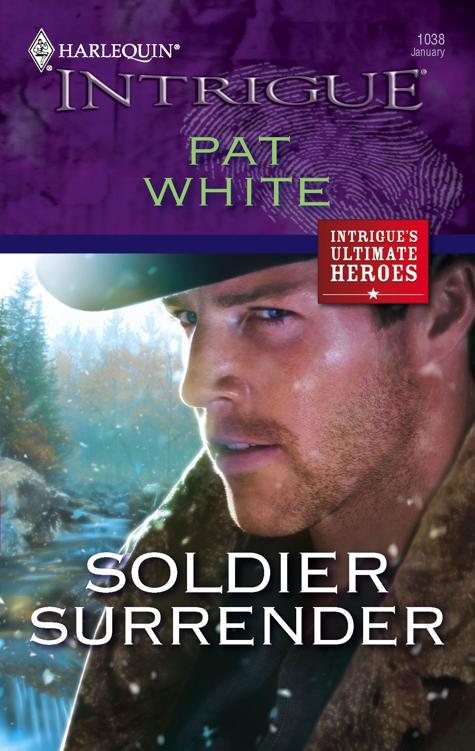 Soldier Surrender (Mills &amp; Boon Intrigue)