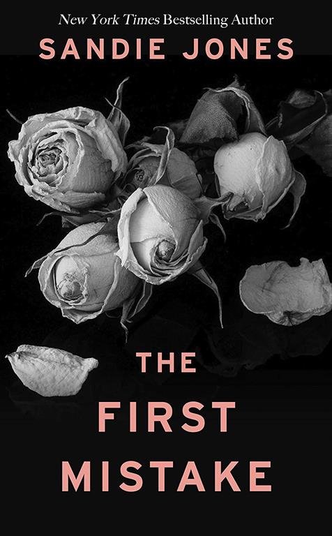 The First Mistake (Thorndike Press Large Print Core)