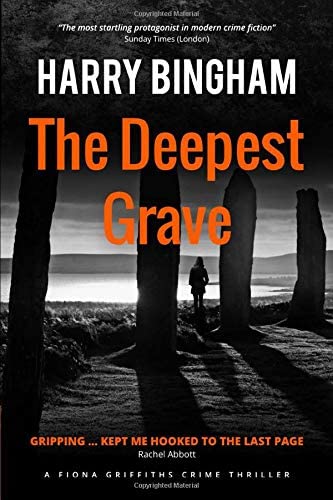 The Deepest Grave (Fiona Griffiths Crime Thriller Series)