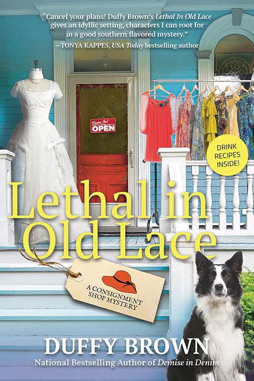 Lethal in Old Lace (A Consignment Shop Mystery)