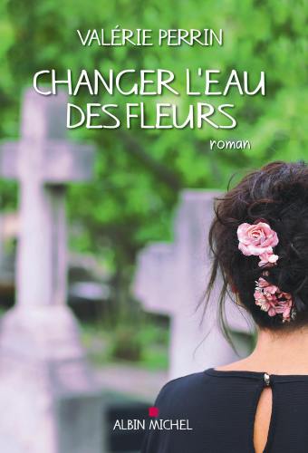 Changer L'eau Des Fleurs.