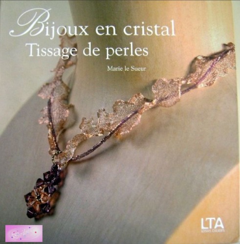 Bijoux en cristal : tissage de perles