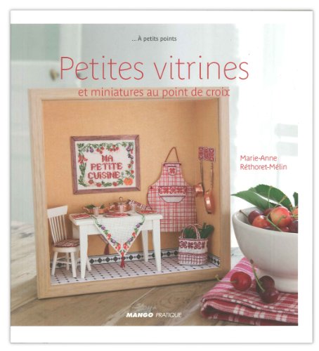 Petites vitrines et miniatures au point de croix