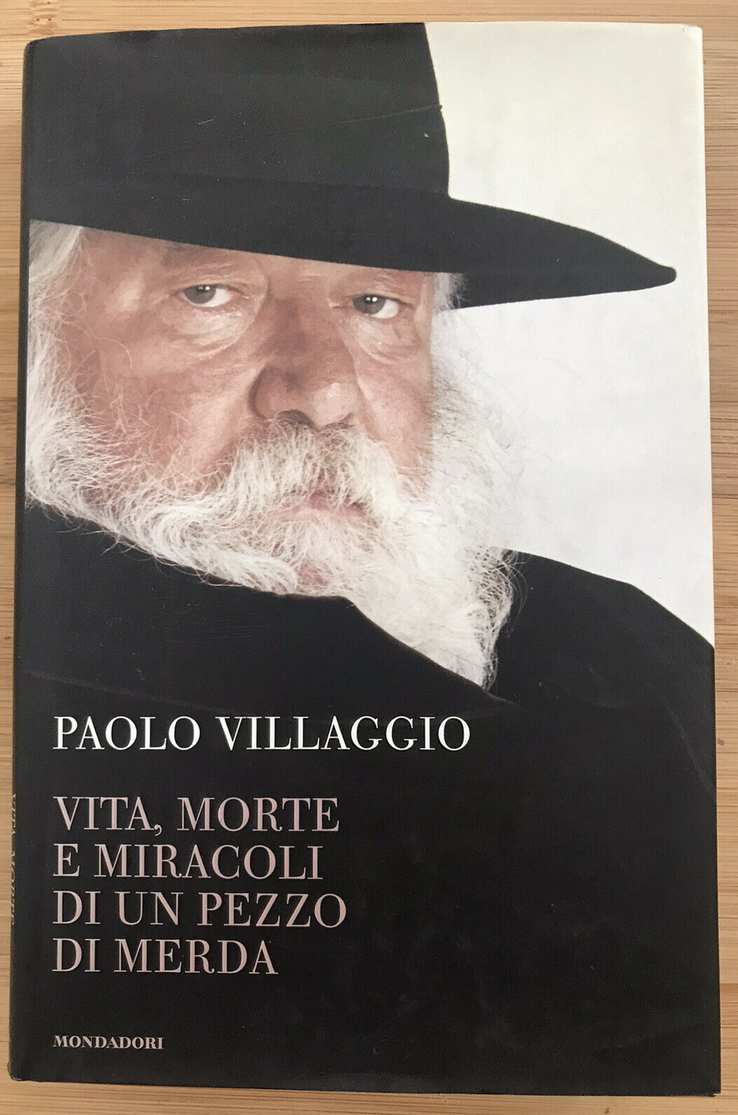 Vita, morte e miracoli di un pezzo di merda