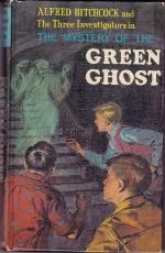 Mystery of the Green Ghost (Alfred Hitchcock Books)