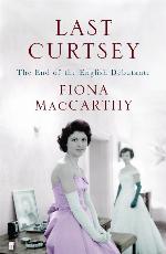 Last Curtsey : the End of the Debutantes